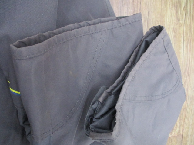 ｱｸｵﾘｱｳｪｰﾃﾞｨﾝｸﾞﾚｲﾝｼﾞｬｹｯﾄ