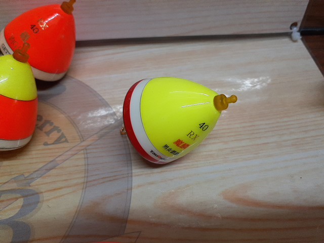 【ｾｯﾄ商品】釣GINｹﾞｯﾀｰ&魔鱗15個ｾｯﾄ