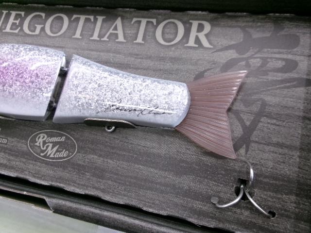 ﾛﾏﾝﾒｲﾄﾞﾈｺﾞｼｴｰﾀｰ