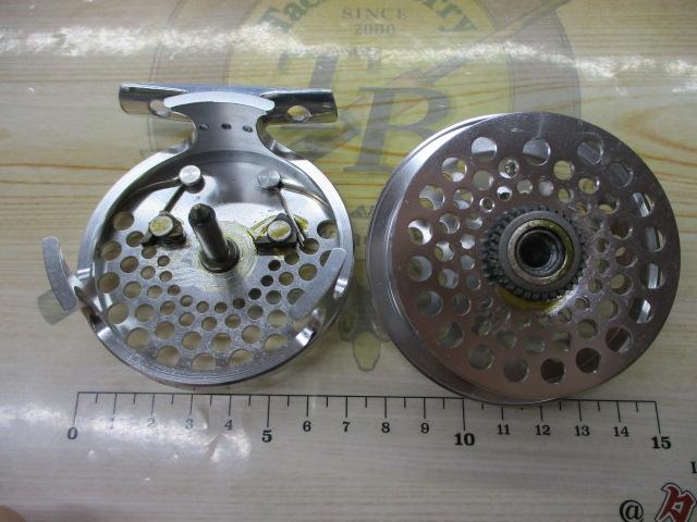 ｻｾｯｸｽ 45 ｼﾙﾊﾞｰ