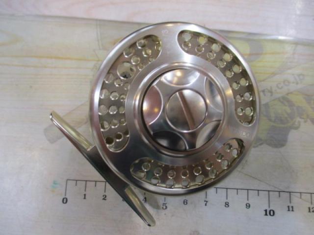 ﾛｯﾎﾓｱLA 2/3