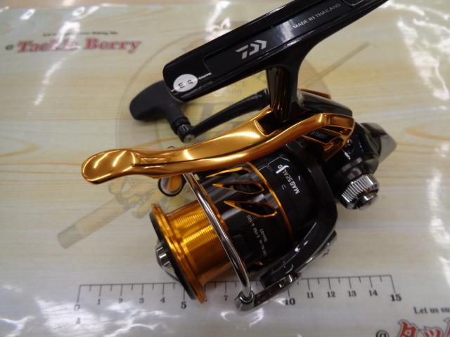 19ラグザス 2500LBD