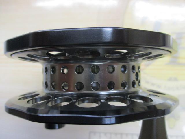 黒鯛師 THEヘチセレクションZX 88W-T ブラック/チタン