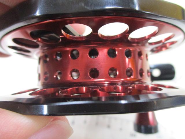 黒鯛師 THEﾍﾁｾﾚｸｼｮﾝZX 88W-R ﾌﾞﾗｯｸ/ﾚｯﾄﾞ