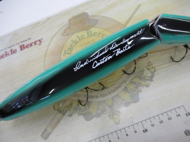 ｳﾞｫﾙﾀ375ｸﾞﾘｰﾝﾊﾞｯｸﾊﾟｰﾙﾎﾜｲﾄ