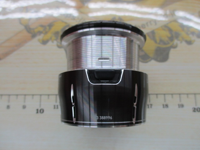 24ルビアスLT2500Sスプール