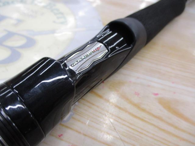 ラブラックス AGS110M-3・N