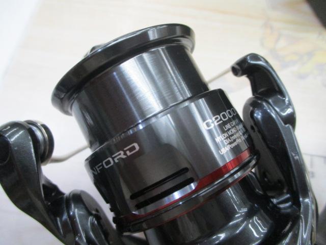 24ｳﾞｧﾝﾌｫｰﾄﾞ C2000S