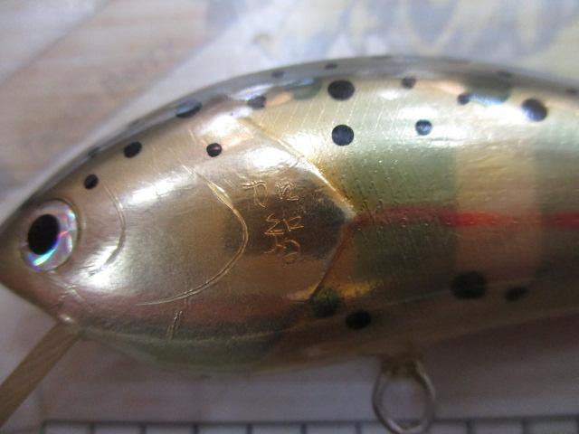 ﾊﾝﾄﾞﾒｲﾄﾞｳｯﾄﾞﾙｱｰ