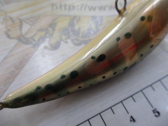 ﾊﾝﾄﾞﾒｲﾄﾞｳｯﾄﾞﾙｱｰ