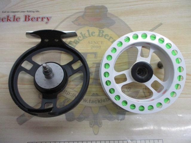 ｵﾗｸﾙVLA Ⅳﾌﾞﾗｯｸ/ﾎﾜｲﾄ