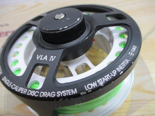 ｵﾗｸﾙVLA Ⅳﾌﾞﾗｯｸ/ﾎﾜｲﾄ