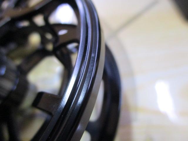 アヴェロン3000 BLKリール