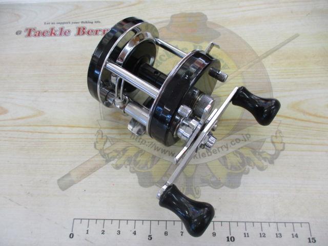 5001Cﾌﾞﾗｯｸ(山型ﾘﾑ/3ｽｸﾘｭｰ/4本ｽﾄﾚｰﾄﾄﾞﾗｸﾞﾉﾌﾞ)