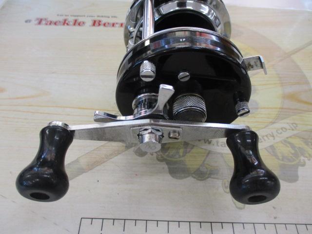 5001Cﾌﾞﾗｯｸ(山型ﾘﾑ/3ｽｸﾘｭｰ/4本ｽﾄﾚｰﾄﾄﾞﾗｸﾞﾉﾌﾞ)