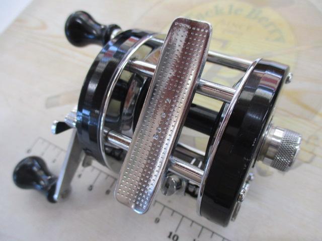 5001Cﾌﾞﾗｯｸ(山型ﾘﾑ/3ｽｸﾘｭｰ/4本ｽﾄﾚｰﾄﾄﾞﾗｸﾞﾉﾌﾞ)