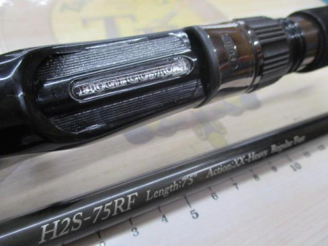 ﾋｭｰｼﾞｶｽﾀﾑH2S-75RF