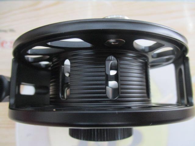 ｱｲｺﾆｯｸ3PLUS ﾌﾞﾗｯｸ/ｼﾙﾊﾞｰ