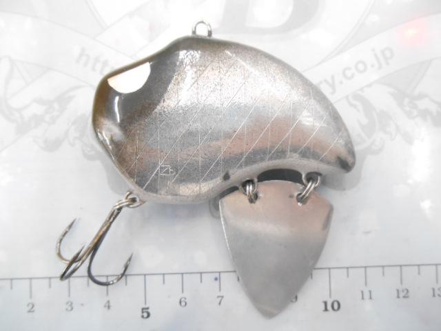 ハンドメイドルアー