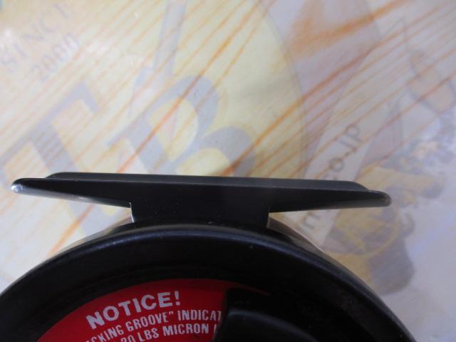 ﾋﾞﾘｰﾍﾟｲﾄ ﾄﾗｳﾄ