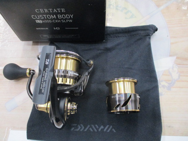 【ｾｯﾄ商品】19ｾﾙﾃｰﾄｶｽﾀﾑ+22SLPW3000