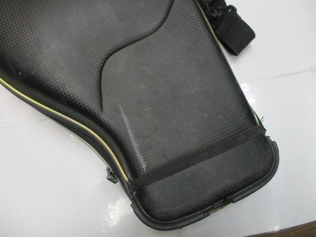 成型ﾛｯﾄﾞｹｰｽ GC-252