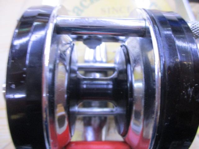 4600C ｸﾗｼｯｸ 赤ﾍﾞﾛ ﾌﾞﾗｯｸ