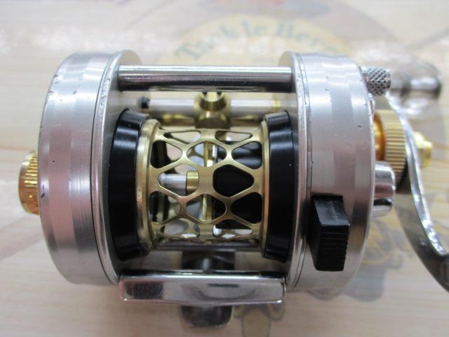 2500C IAR ｼﾙﾊﾞｰ