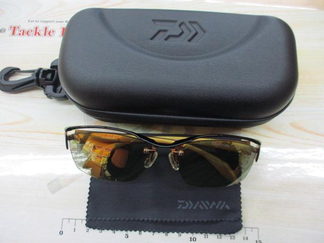 偏光ｸﾞﾗｽTLX011ﾄｰﾅﾒﾝﾄTVSGM