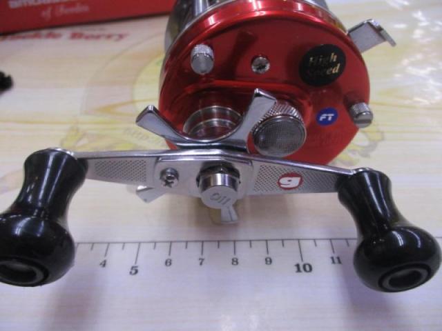 4501C Factory Tuned レッド