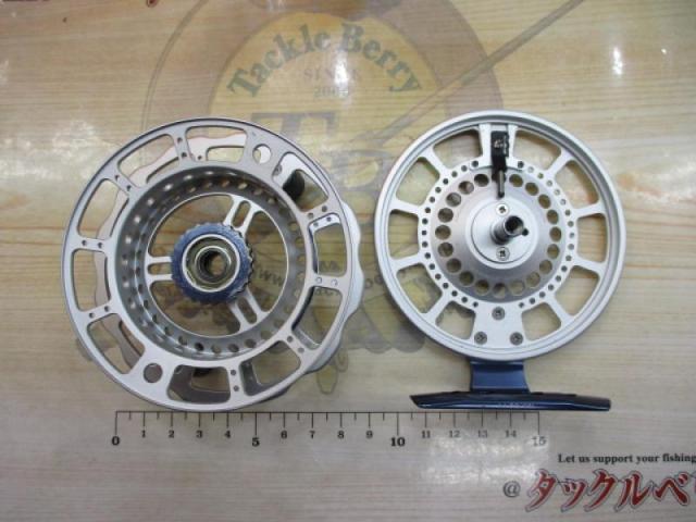 黒鯛師 THEﾍﾁﾘﾐﾃｯﾄﾞ 88W-SB ｼﾙﾊﾞｰ/ﾌﾞﾙｰ