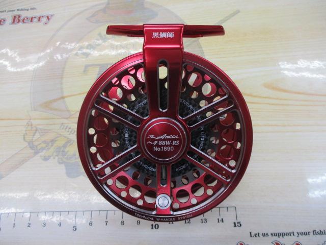 黒鯛師 THEｱｽﾘｰﾄﾍﾁ 88W-RS ﾚｯﾄﾞ/ｼﾙﾊﾞｰ