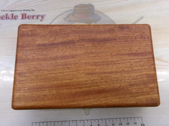 ｳｯﾄﾞﾙｱｰｹｰｽ