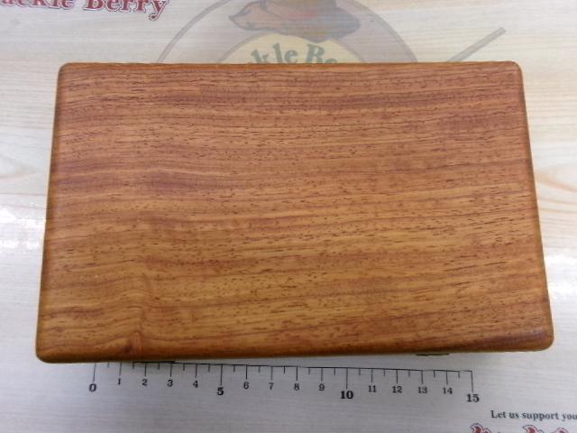 ｳｯﾄﾞﾙｱｰｹｰｽ