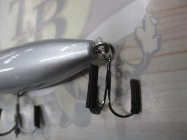 ﾊﾝﾄﾞﾒｲﾄﾞｳｯﾄﾞﾙｱｰ