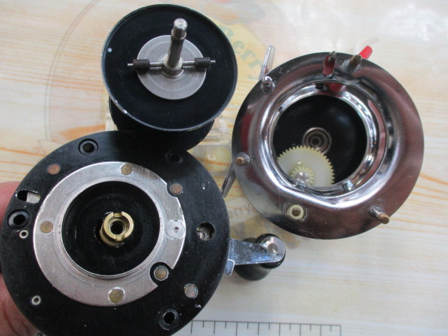 アンバサダー5600C赤ベロ