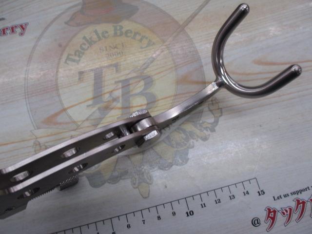 チタンピトン竿掛け