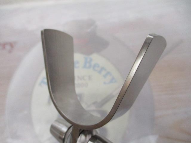 64ﾁﾀﾝ製ｸｴ用ｼﾝｸﾞﾙｼｬﾌﾄ竿受け