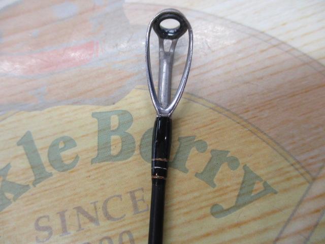 ﾃﾞｽﾄﾛｲﾔｰ F6･1/2-74XBJ(ﾌﾞﾗｯｸｼﾞｬﾝｸﾞﾙ)赤ﾗﾒﾘｰﾙｼｰﾄ