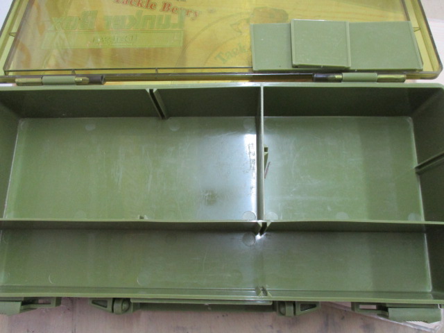 ダイワ ランカーボックスDT-30