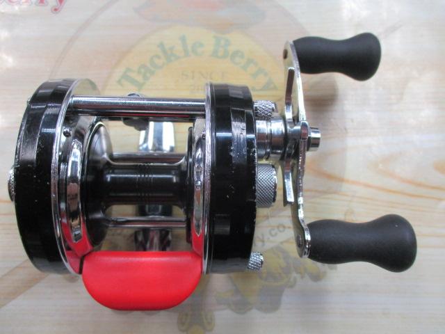 5600C クラシックレプリカ 赤ベロ