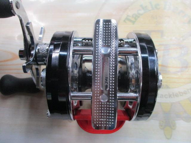 5600C クラシックレプリカ 赤ベロ