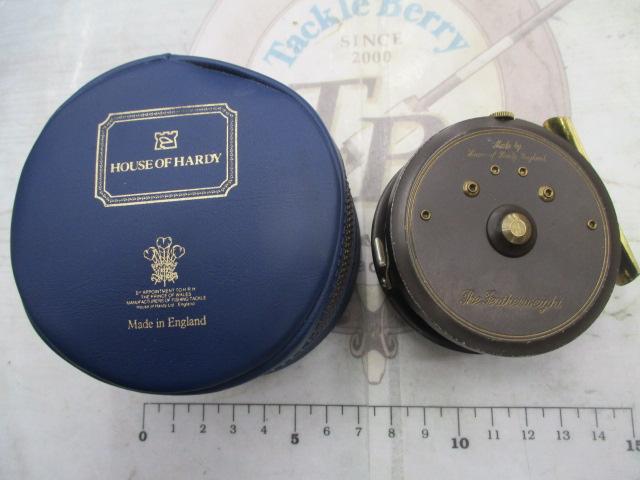 ﾌｪｻﾞｰｳｪｲﾄ