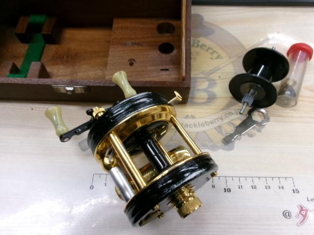 ｱﾝﾊﾞｻﾀﾞｰﾃﾞﾗｯｸｽNo.5000