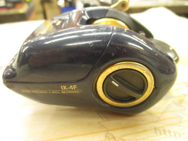 イクシオーネIX-4F