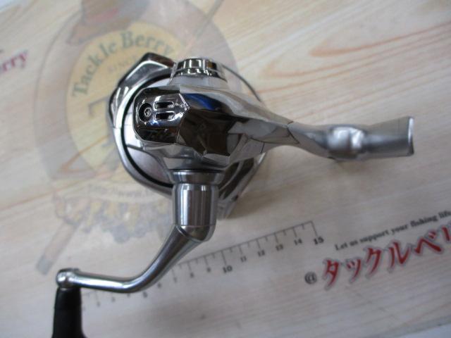 19ｽﾄﾗﾃﾞｨｯｸ C3000HG