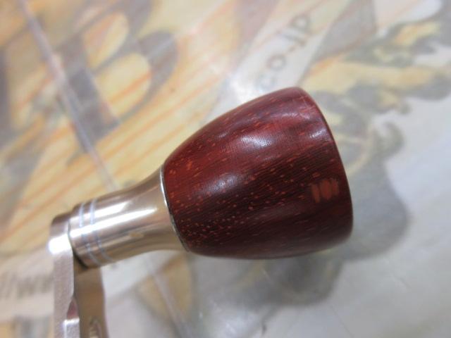 ｶｾ筏師 ｱｽﾘｰﾄ70 ﾚｰｻｰG(左) ｺﾞｰﾙﾄﾞ