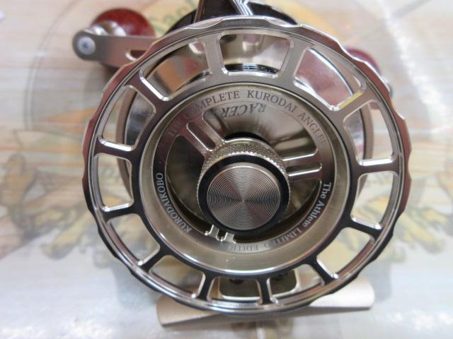 ｶｾ筏師 ｱｽﾘｰﾄ70 ﾚｰｻｰG(左) ｺﾞｰﾙﾄﾞ