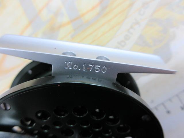 ｽﾓｰﾙﾄﾗｳﾄ2.3/4"