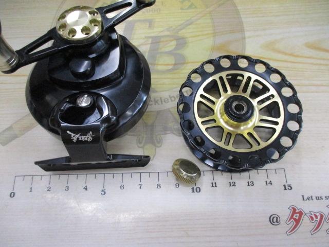 ｶｾ筏師 THEｱｽﾘｰﾄ競技 65W-BG(右) ﾌﾞﾗｯｸ/ｺﾞｰﾙﾄﾞ